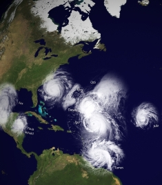 Caribbean faces 60% chance of major 2011 hurricane