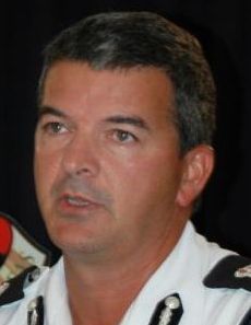 Top cop vows to find gunmen