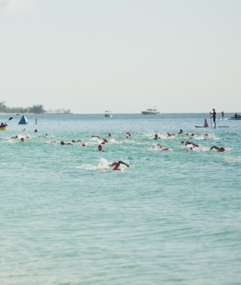 Amateur swimmers take to open water