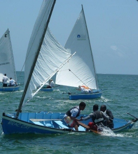 Dinghy Racers prepare for Stormchaser