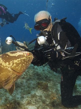 Veteran diver picks Cayman for last ‘dip’