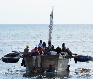 Twenty-five refugees sent back to Cuba