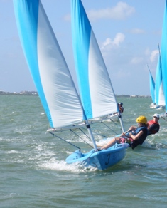 Bank renews youth sailing regatta sponsorship