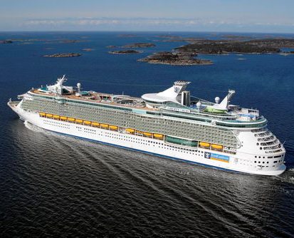 Cruise line profits fall