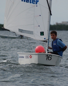 Young sailors get competitive at local regatta