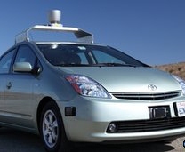 Google gets US patent for self-driving cars