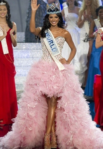 World pageant title goes to Miss Venezuala