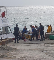 Rescued boater dies