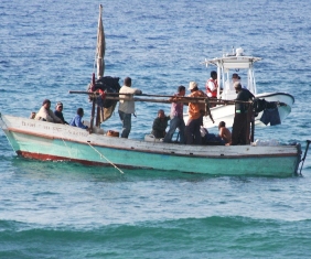 Cubans opt to sail on to Honduras in 24ft boat