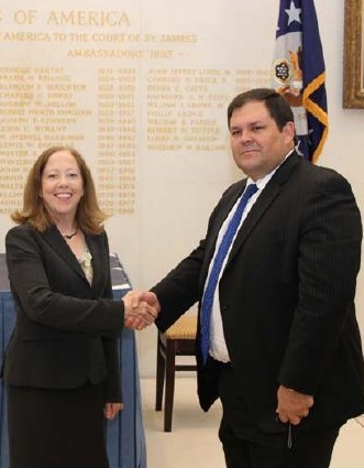 Cayman government signs anticipated US FATCA