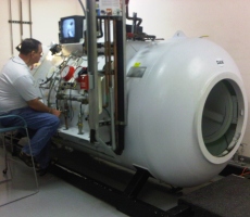 Hyperbaric chamber looks to add volunteers