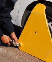 Judge sends UK clampers to jail