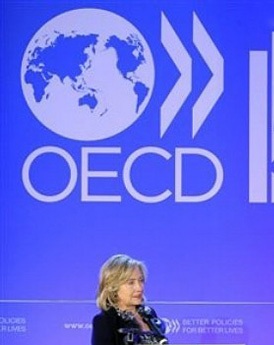 Anti-tax groups ask Congress to stop paying OECD