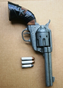 Police reveal picture of revolver seized in raid