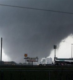 Tornadoes kills scores in five southern States