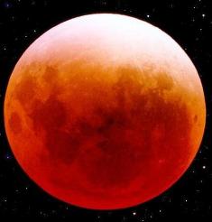 Total lunar eclipse expected Monday night