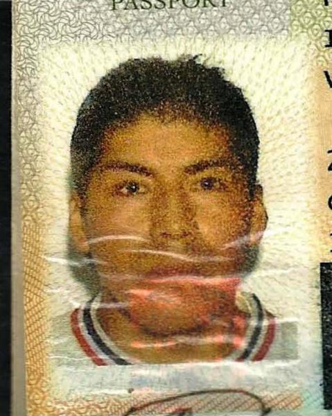 Vicente Inga Sinchi - cropped passport photo.jpg