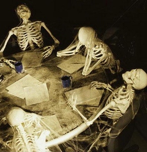 human_skeletons_covered_in_cobwebs_at_a_meeting_1574r-01177b (291x300).jpg